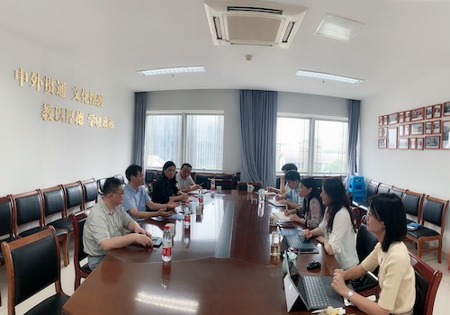 陈永富副校长走访调研学院开学工作 陈永富副校长走访调研学院开学工作